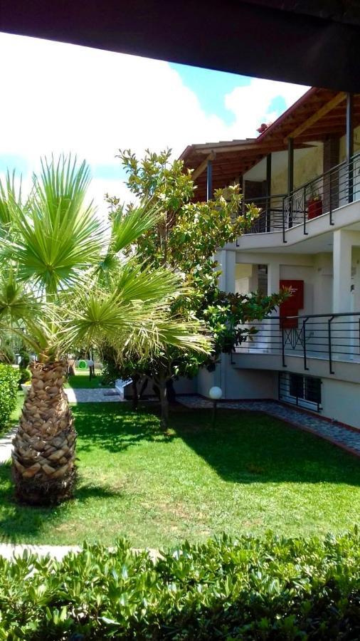 Pansion Argo Apartment Nea Moudania Luaran gambar